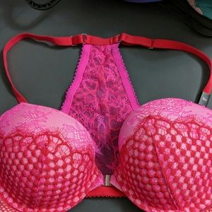 Front closure lace bra